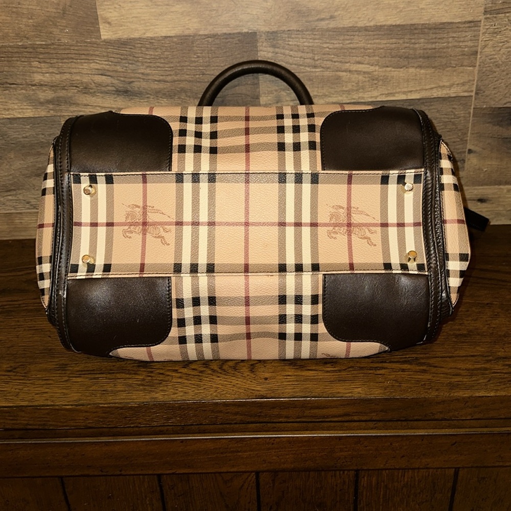 BURBERRY HAYMARKET CHECK GLADSTONE TOTE - Picture 13 of 16